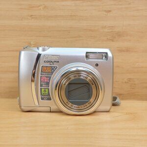 Nikon Coolpix L1 6.2MP Digital Camera, with 5x Optical Zoom